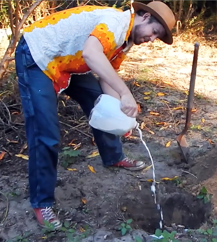 david-the-good-doing-some-extreme-composting