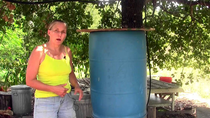 How to build a simple, effective off-grid livestock watering system (The Grow Network)