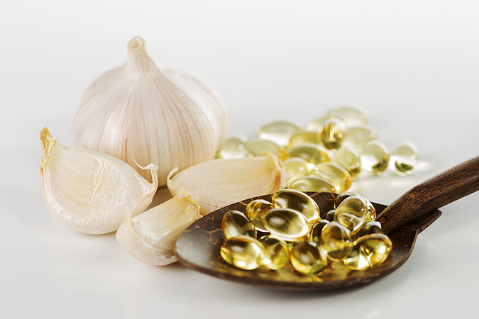 Garlic supplements - gel capsules containing garlic extract (The Grow Network)