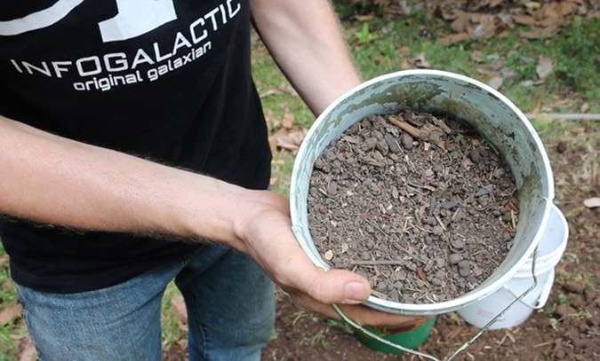 Sifted soil from your chicken run makes for a rich addition to your DIY potting soil. (The Grow Network)