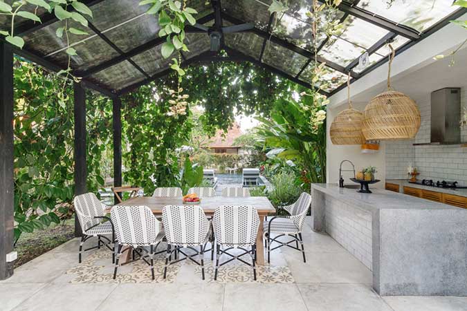 Planning a summer kitchen -- will you use it for entertaining? (The Grow Network)